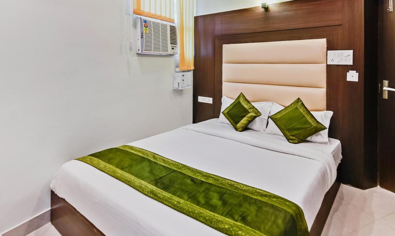 Отель Treebo Resto- Near Lucknow Railway Station Экстерьер фото